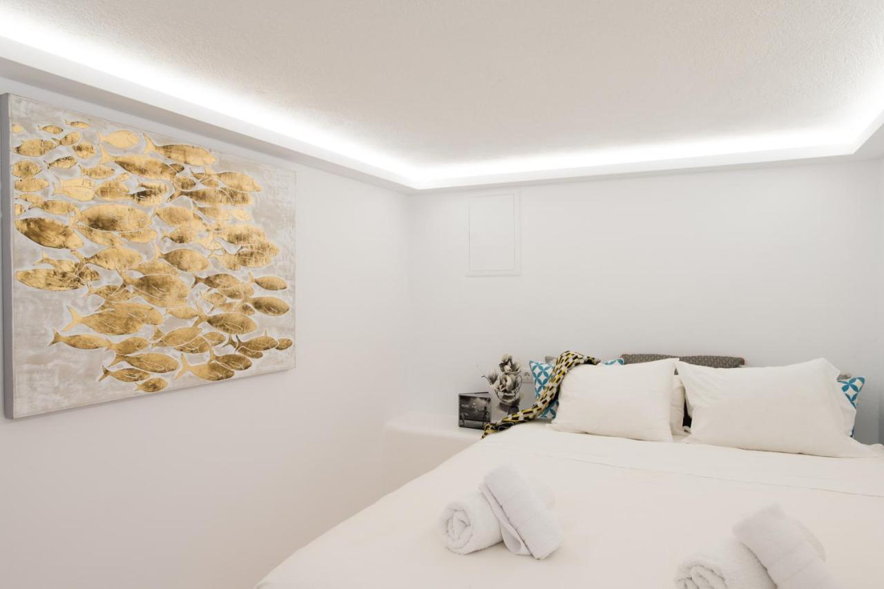 Olive Tree & Capari Mykonos Town Homes & Apartments With Pool! Bagian luar foto