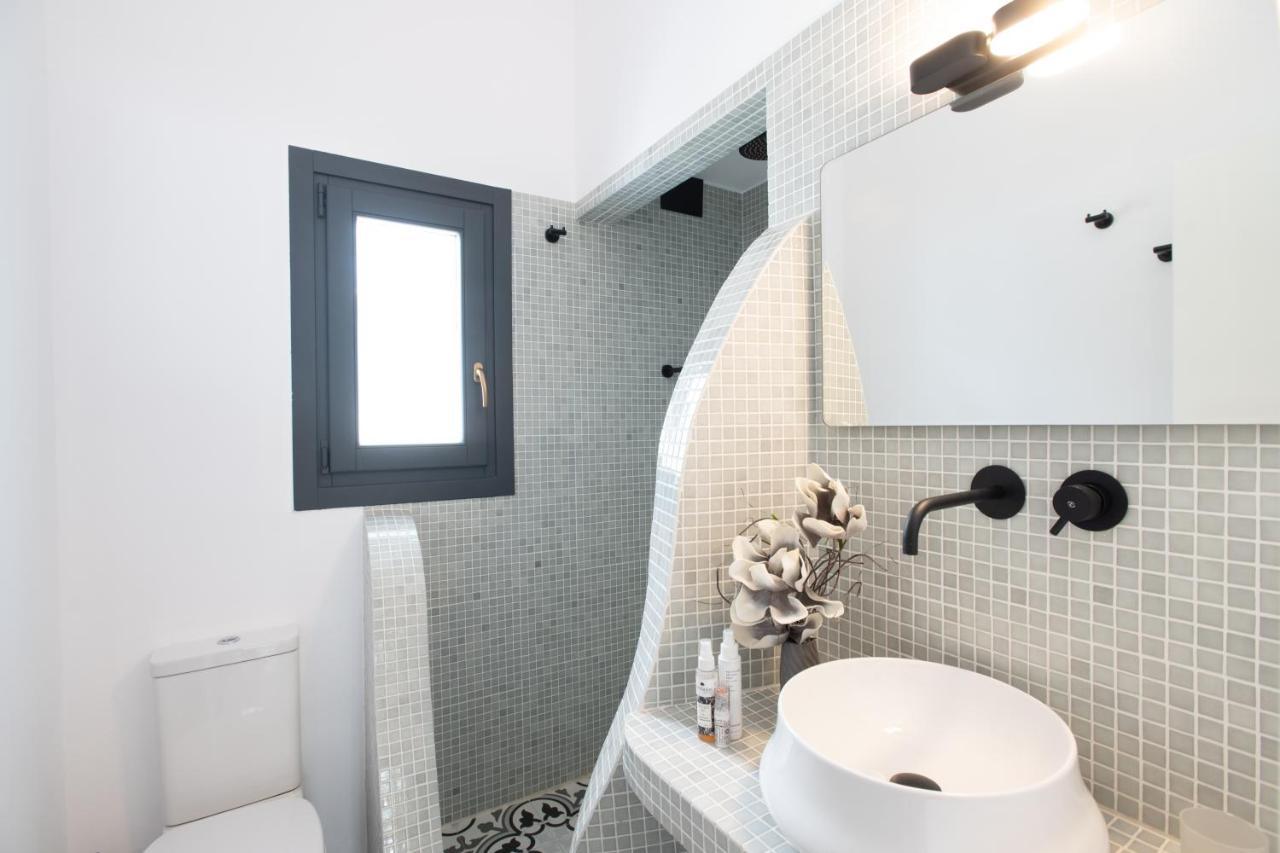 Olive Tree & Capari Mykonos Town Homes & Apartments With Pool! Bagian luar foto
